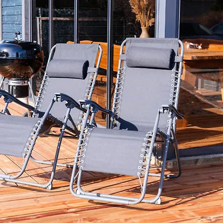 Hébergement de vacances White Nights With Sauna And Grill *