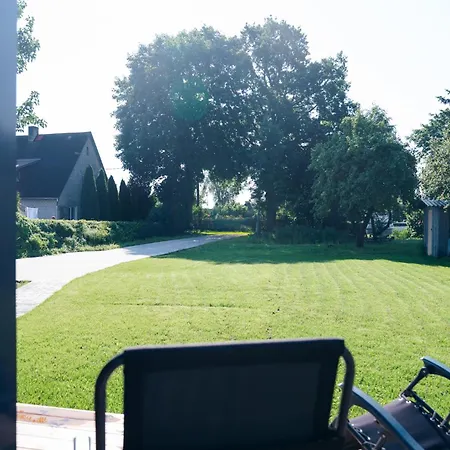 White Nights With Sauna And Grill Vakantiehuis