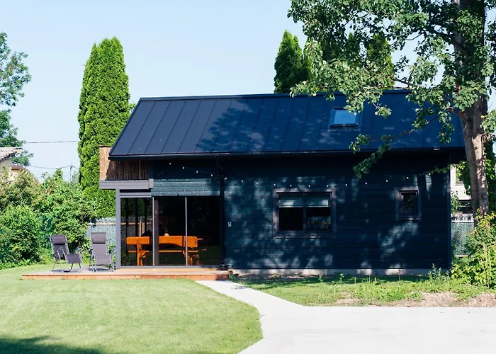 White Nights With Sauna And Grill Holiday home *